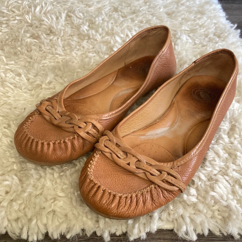 Nurture Size 10 Tan Loafer style